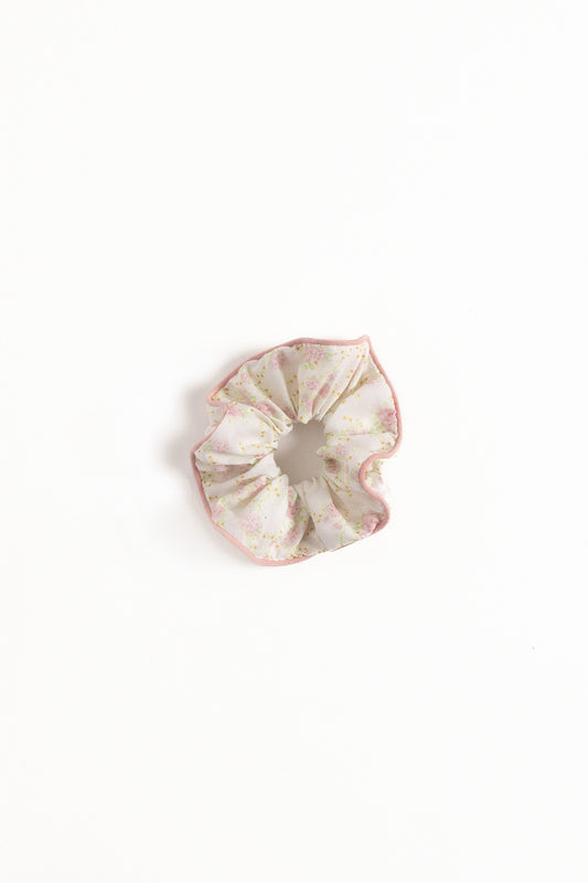 Amira Scrunchie - Pink Floral