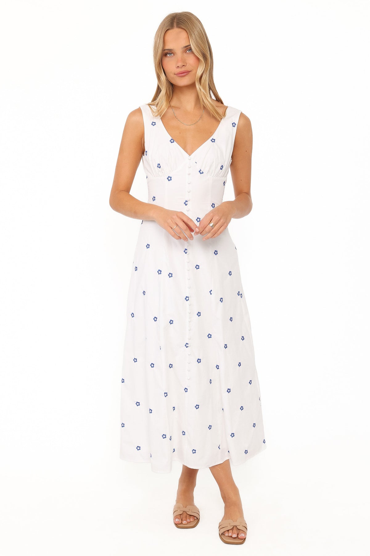 Luellen Embroidered Daisy Midi Dress - White