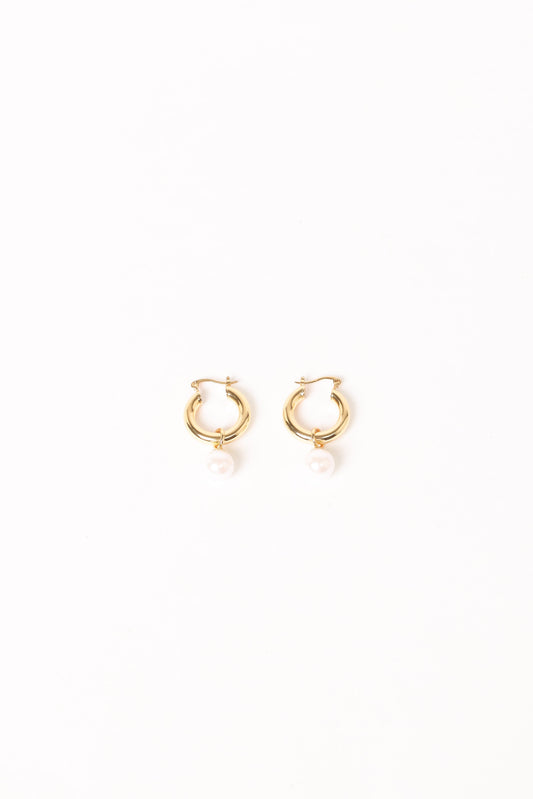 Geneva Earrings - Gold/Pearl