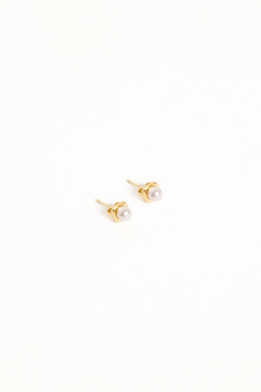 Helene Stud Earrings - Gold/Pearl