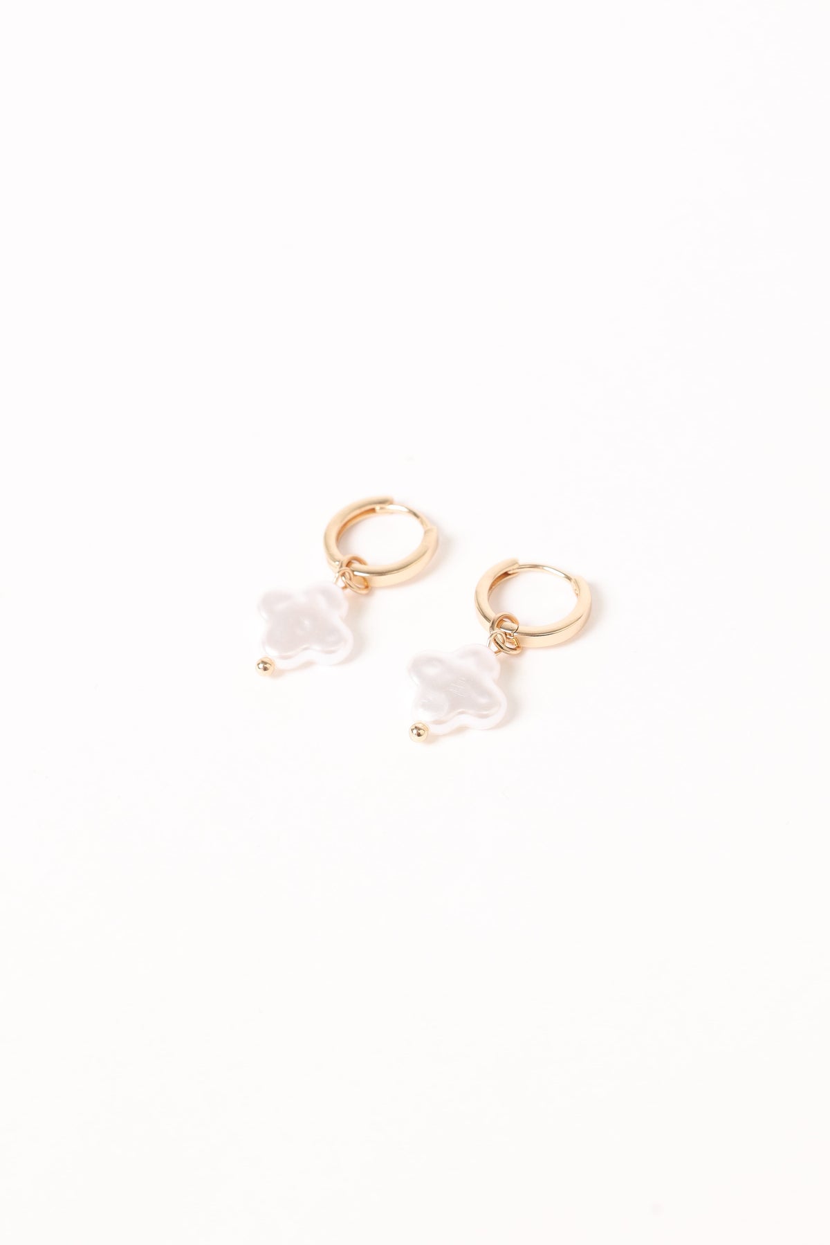 Kieran Earrings - Gold/Pearl