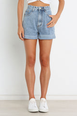 Daisy Shorts - Light Blue Wash