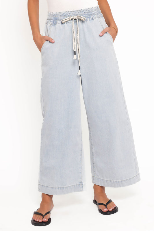 Jenni Wide Leg Pant - Light Wash