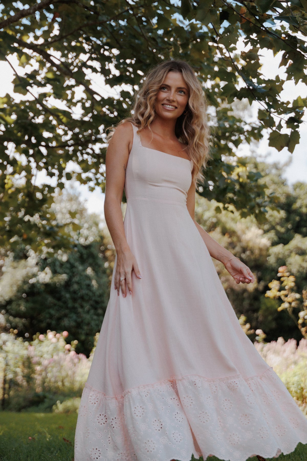 Jenner Maxi Dress - petals Pink
