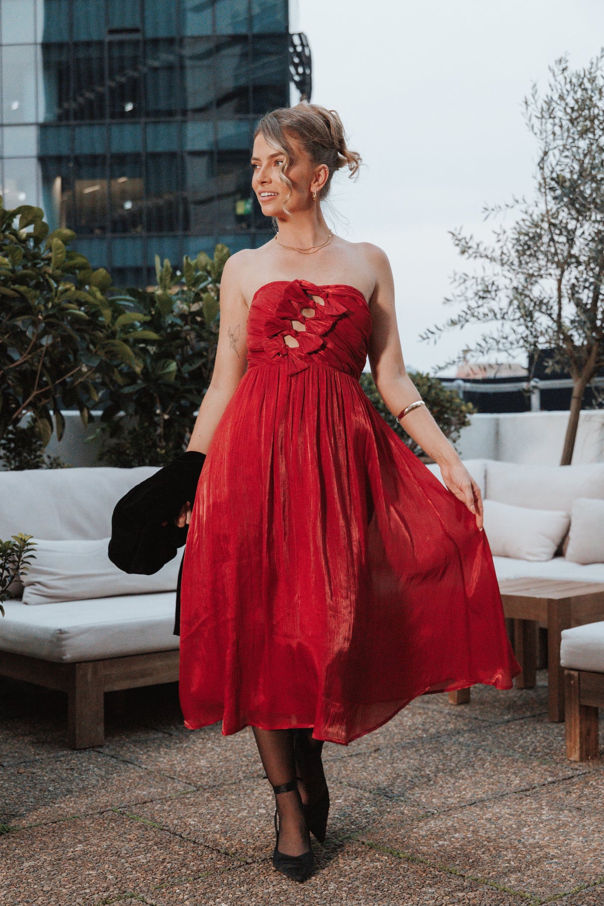 Mila Strapless Midi Dress - Red
