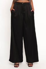 Harlow Two Piece Set - Tan Black